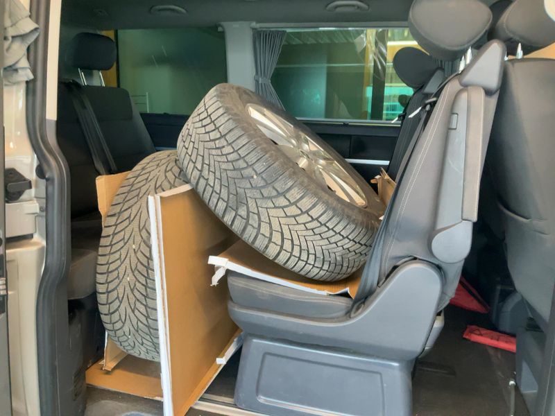 Volkswagen T5 Multivan 2.0 TDI Team 4Motion — zdjęcie 14