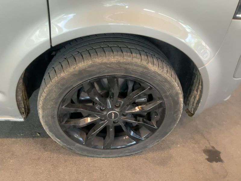 Volkswagen T5 Multivan 2.0 TDI Team 4Motion 2011 – снимка 11