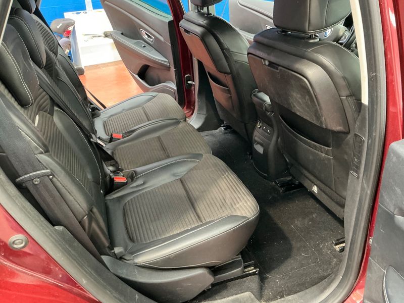 Renault Scenic 1.2 TCe Energy Intens — zdjęcie 14
