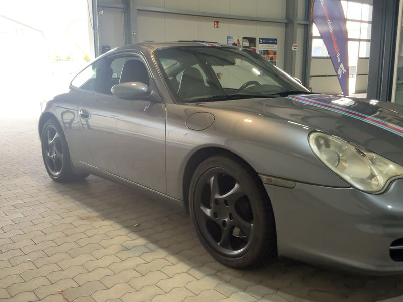 Porsche 911 996 Carrera — zdjęcie 8