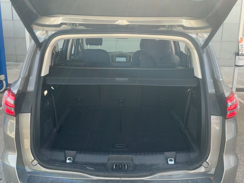 Ford S-Max 2.0 TDCi Titanium — zdjęcie 10