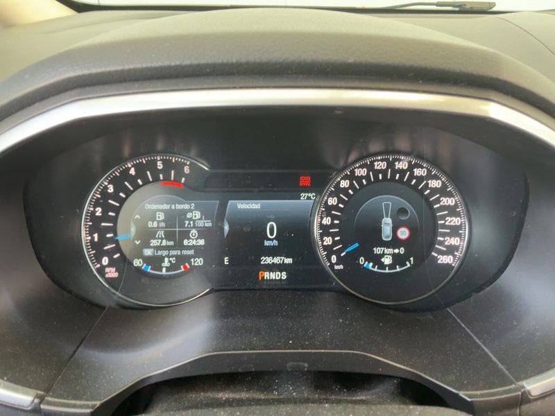 Ford S-Max 2.0 TDCi Titanium — zdjęcie 13