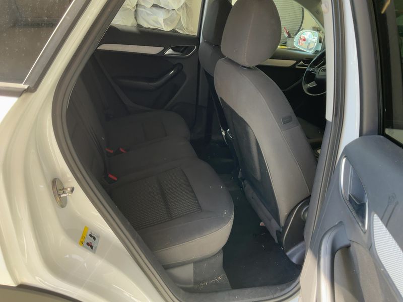 Audi Q3 2.0 TDI quattro 2013 – снимка 19