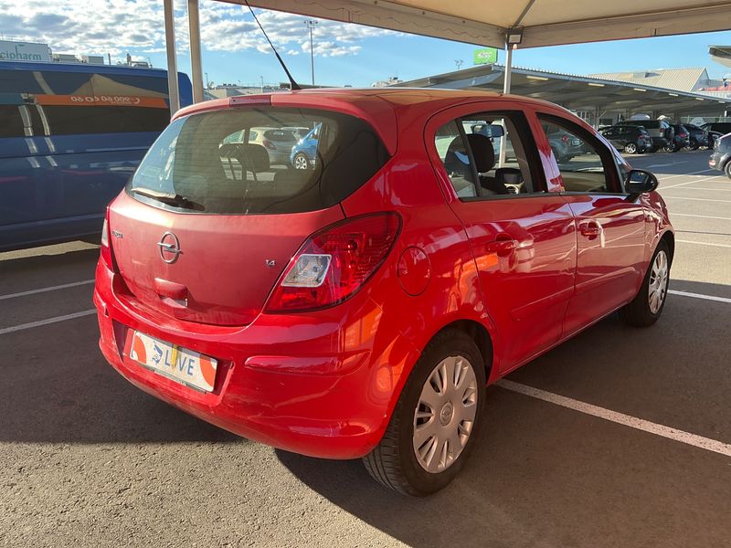 Opel Corsa 1.4 Enjoy — zdjęcie 2
