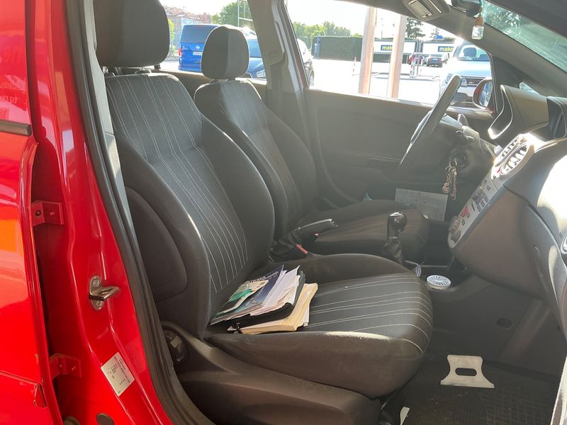 Opel Corsa 1.4 Enjoy — zdjęcie 3