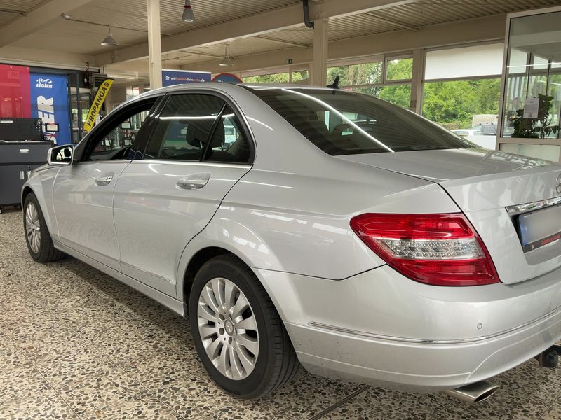 Mercedes-Benz C-Klasse C 300 Elegance 2010 – снимка 6