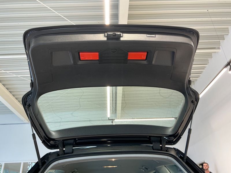 Volkswagen Passat 2.0 TDI Business Edition BlueMotion Tech 2014 – снимка 28