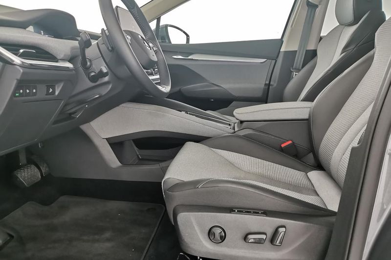 Skoda Enyaq iV 80 Loft — zdjęcie 20