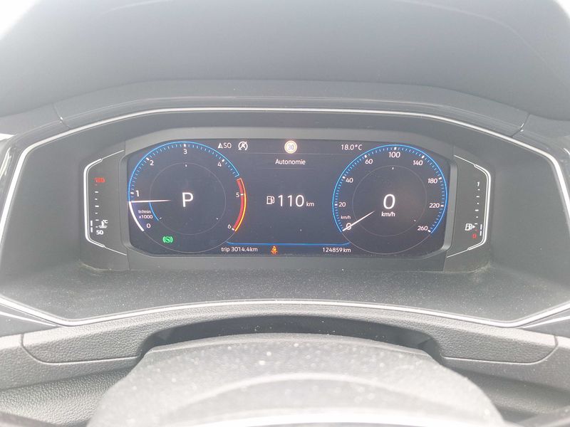 Volkswagen T-Roc 2.0 TDI R-Line — zdjęcie 12