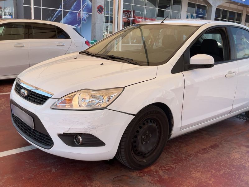 Ford Focus 1.6 TDCi Trend 2010 – снимка 2