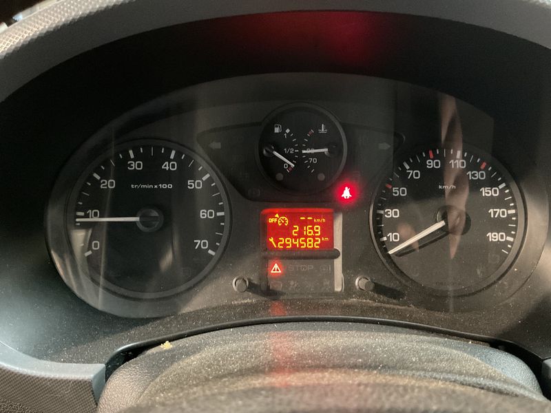 Citroen Berlingo 1.6 HDi Niveau B L1 2015 – снимка 4