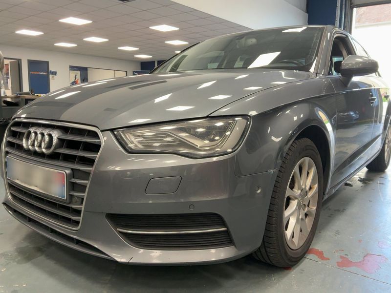 Audi A3 Sportback 2.0 TDI Business — zdjęcie 2