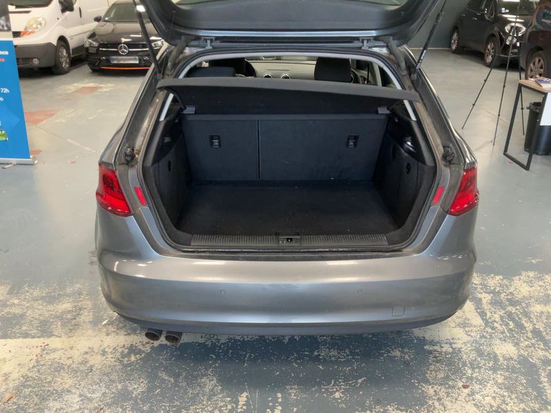 Audi A3 Sportback 2.0 TDI Business — zdjęcie 10