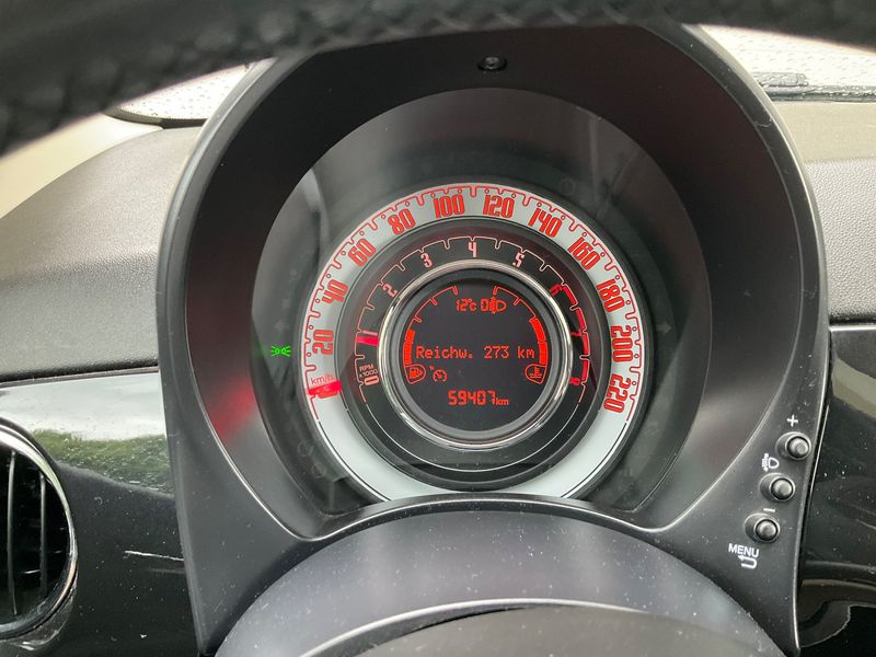 Fiat 500 1.2 Lounge — zdjęcie 13