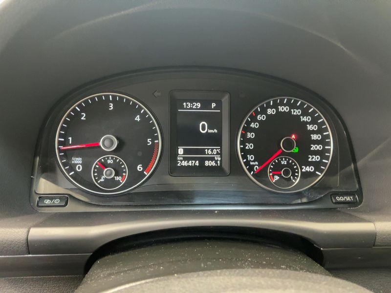 Volkswagen Touran 2.0 TDI CrossTouran — zdjęcie 13
