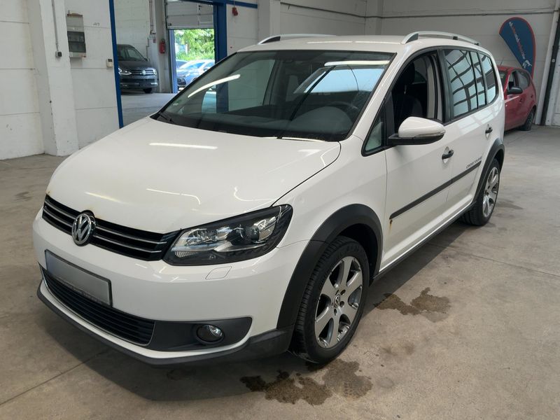 Volkswagen Touran 2.0 TDI CrossTouran — zdjęcie 1