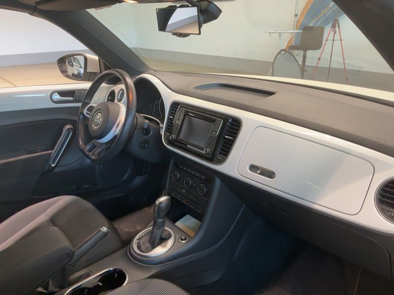 Volkswagen Beetle 1.2 TSI Cup BlueMotion Tech — zdjęcie 12