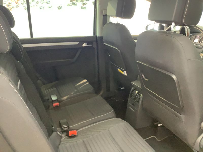 Volkswagen Touran 1.4 TSI Cup 2015 – снимка 20