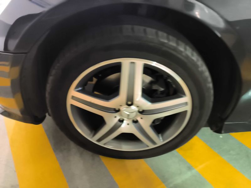 Mercedes-Benz R-Klasse R 300 CDI L Grand Edition — zdjęcie 19