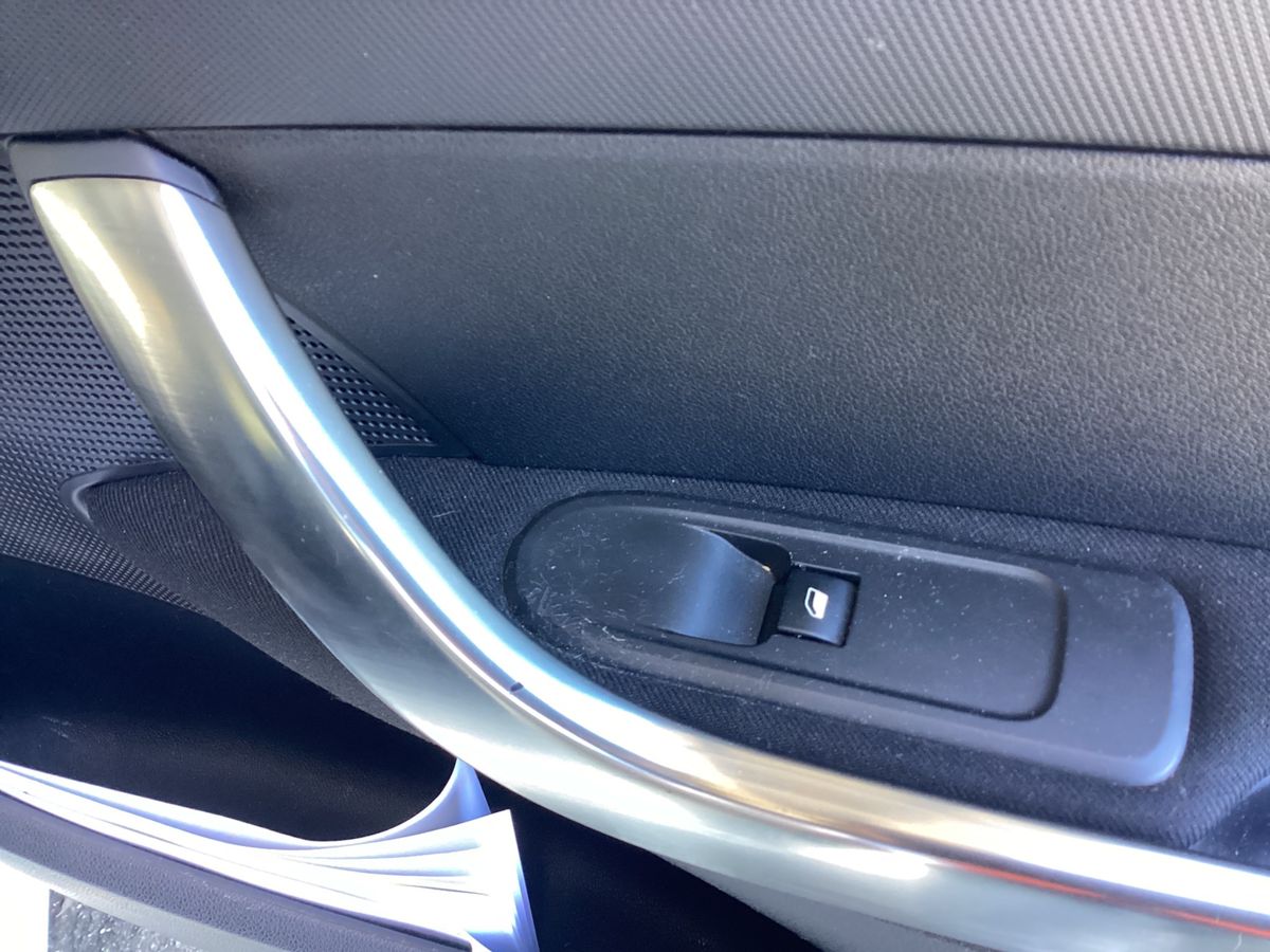 Peugeot 308 2009 — photo 37