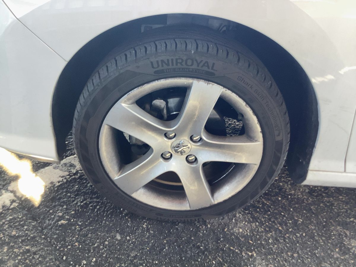 Peugeot 308 2009 — photo 4