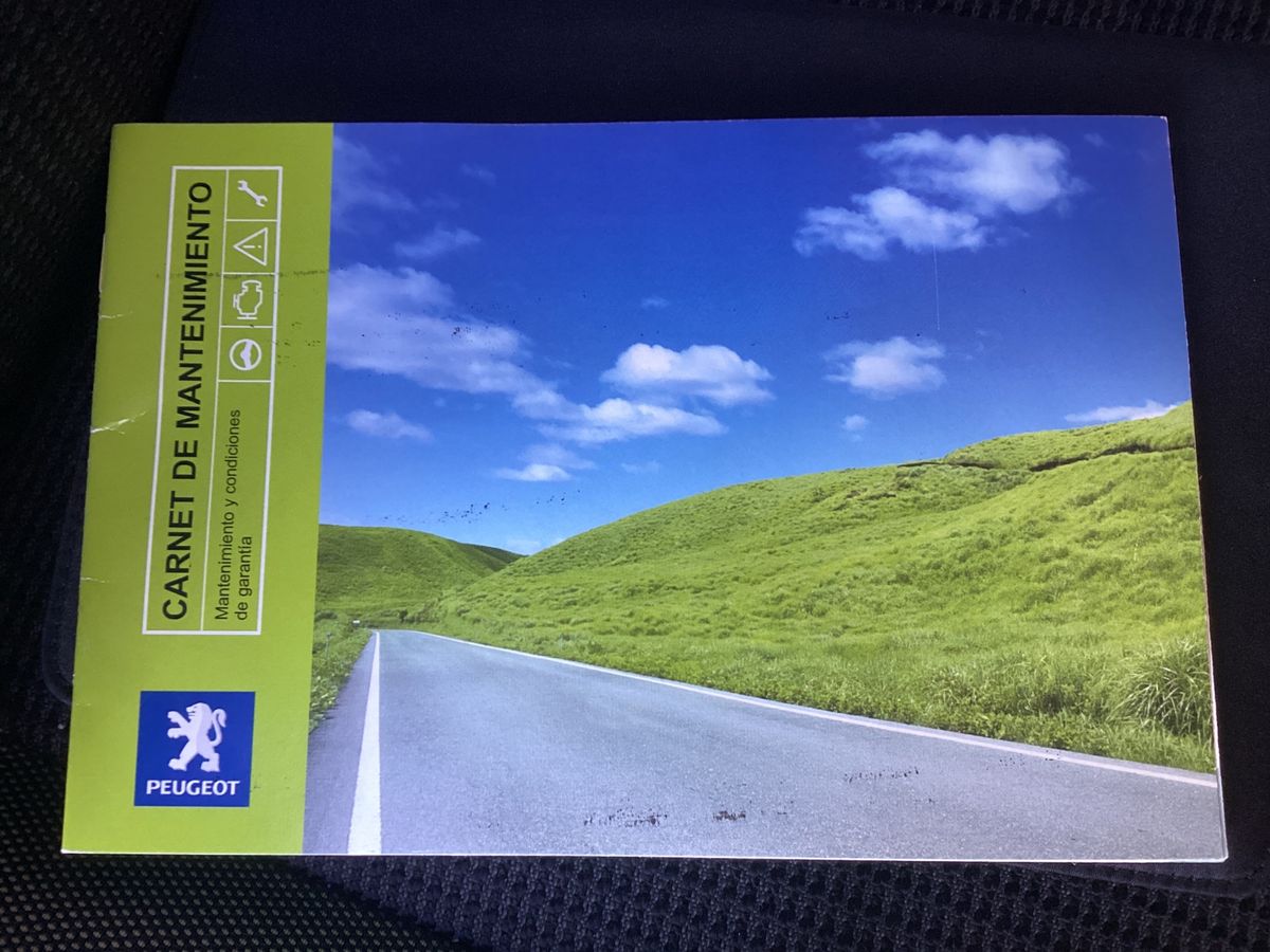 Peugeot 308 2009 — photo 36