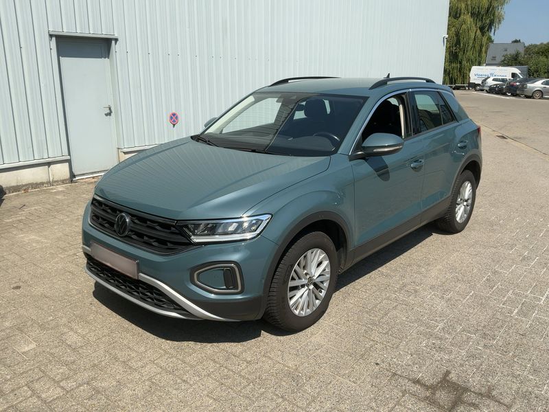Volkswagen T-Roc 2.0 TDI Life 2022 – снимка 2