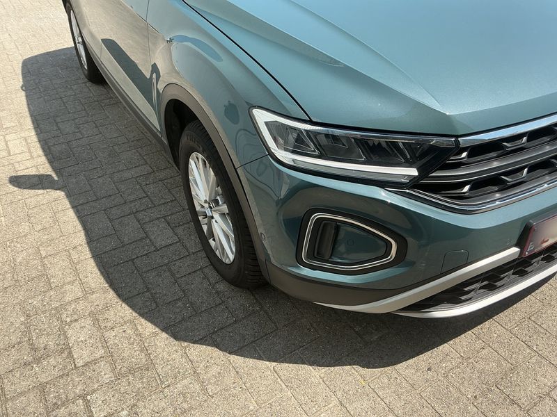 Volkswagen T-Roc 2.0 TDI Life 2022 – снимка 26