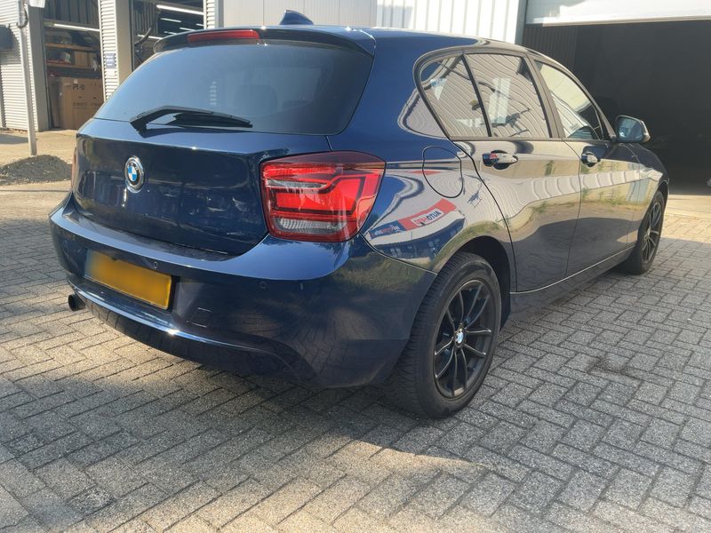 BMW 1er 118i 2014 – снимка 8