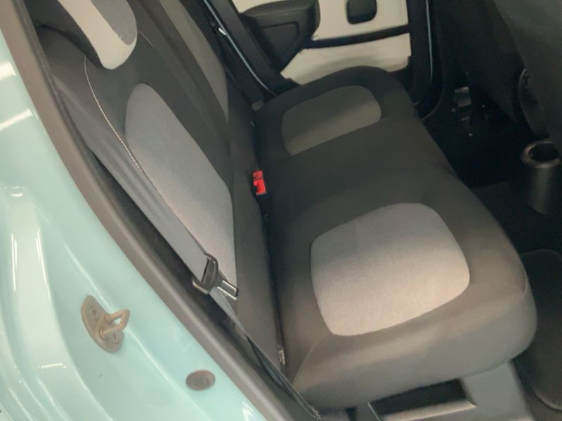 Renault Twingo 1.0 SCe Intens — zdjęcie 14