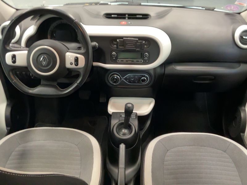 Renault Twingo 1.0 SCe Intens — zdjęcie 12