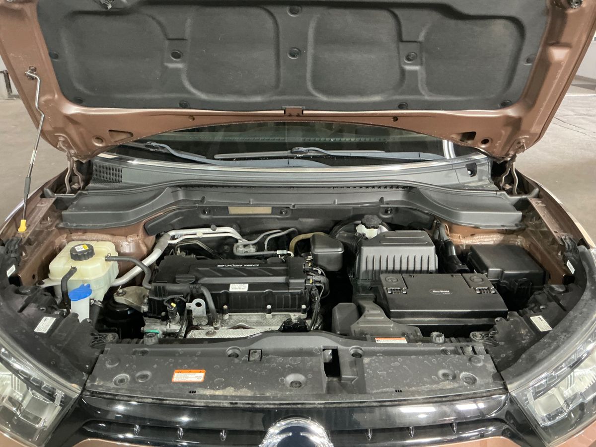 Ssangyong Tivoli 2015 — photo 33