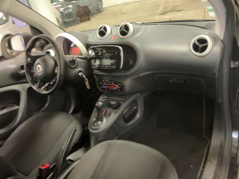 Smart fortwo 1.0 Basis pure — zdjęcie 12