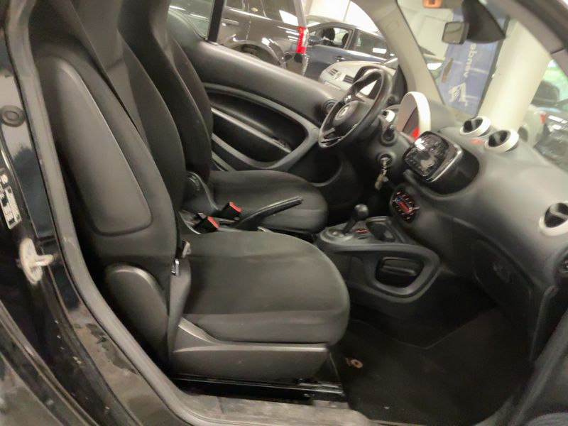 Smart fortwo 1.0 Basis pure — zdjęcie 14