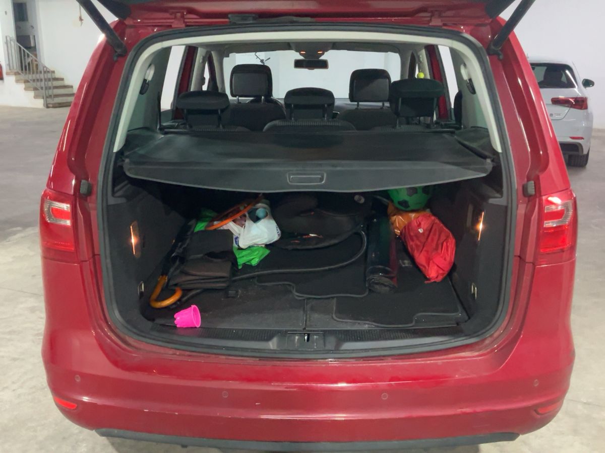 Seat Alhambra 2015 — photo 16