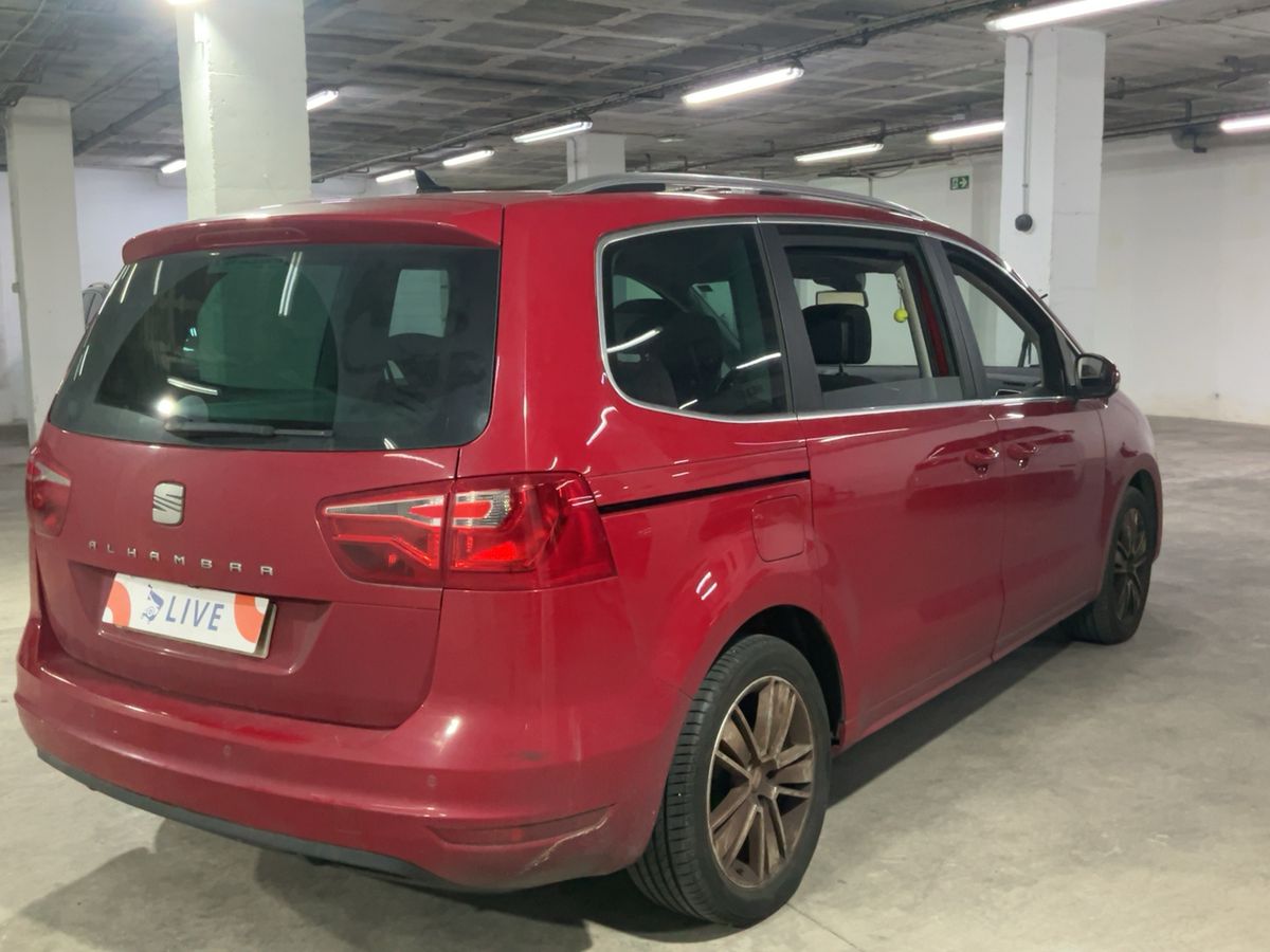 Seat Alhambra 2015 — photo 9