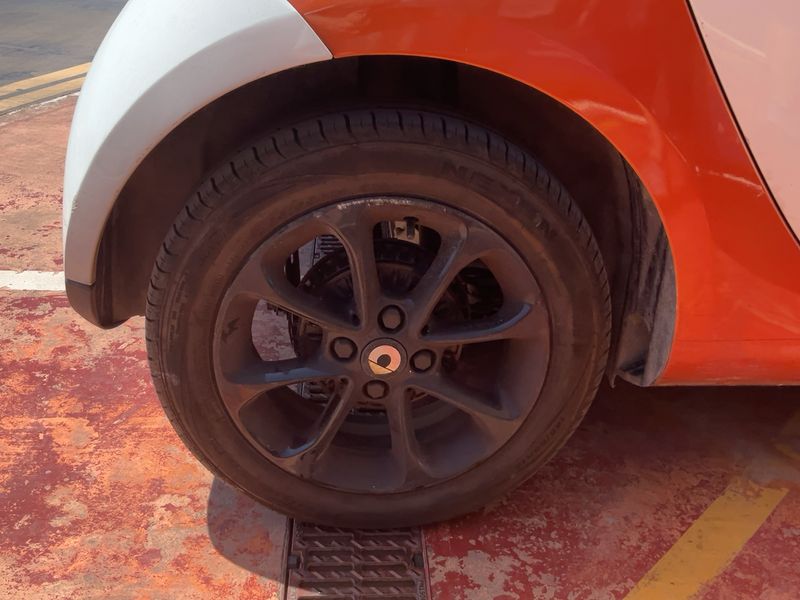Smart fortwo 1.0 Basis passion 2015 – снимка 9