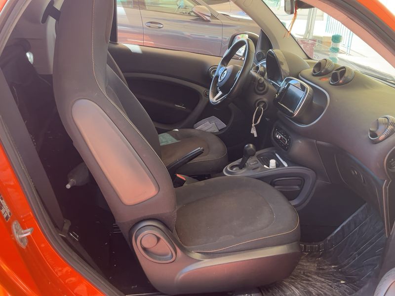 Smart fortwo 1.0 Basis passion 2015 – снимка 19