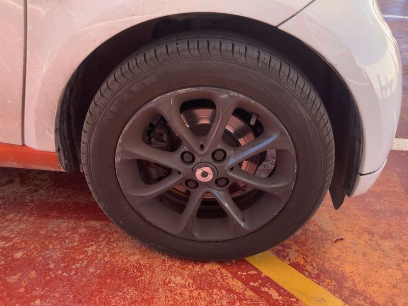 Smart fortwo 1.0 Basis passion 2015 – снимка 11