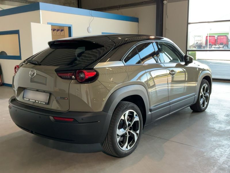 Mazda MX-30 electric drive 125 kW Makoto R-EV — zdjęcie 6