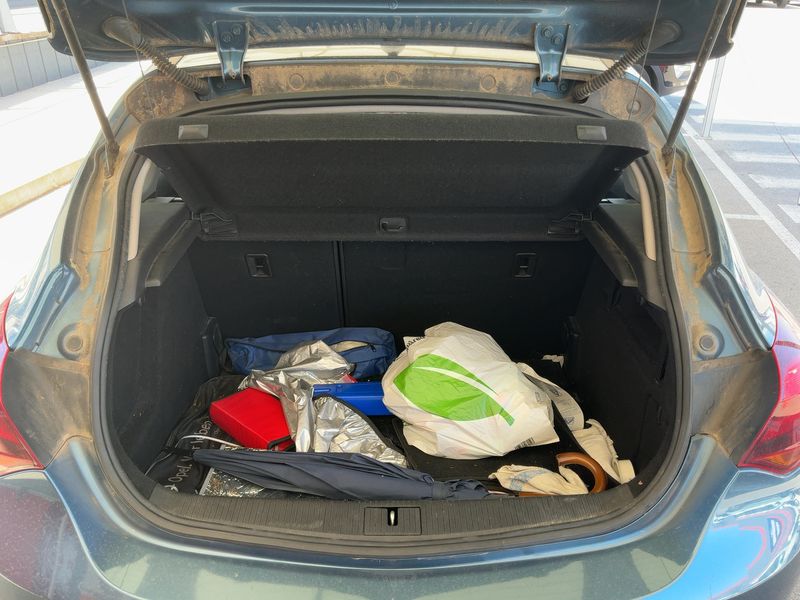 Opel Astra 1.7 CDTI Excellence 2013 – снимка 15