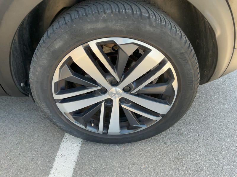 Peugeot 3008 2.0 Blue-HDi GT 2019 – снимка 5