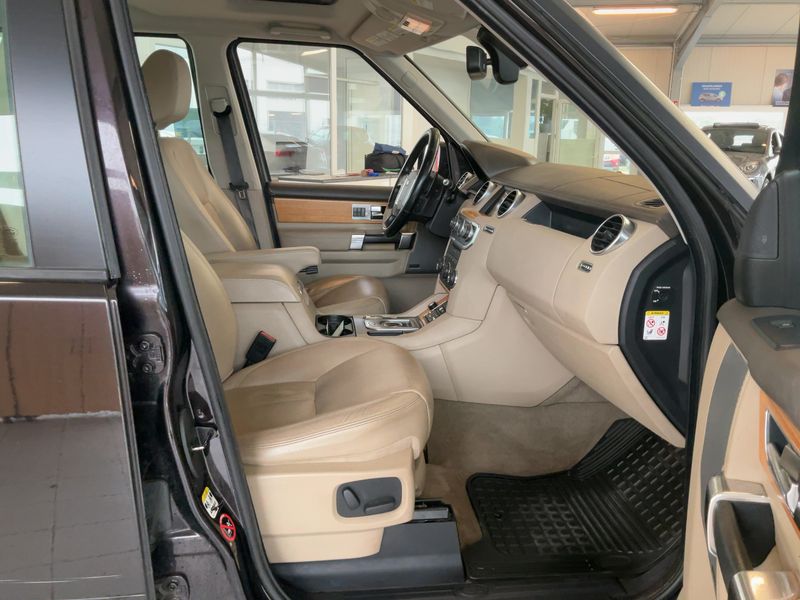 Land Rover Discovery 4 3.0 TD V6 SDV6 HSE — zdjęcie 11