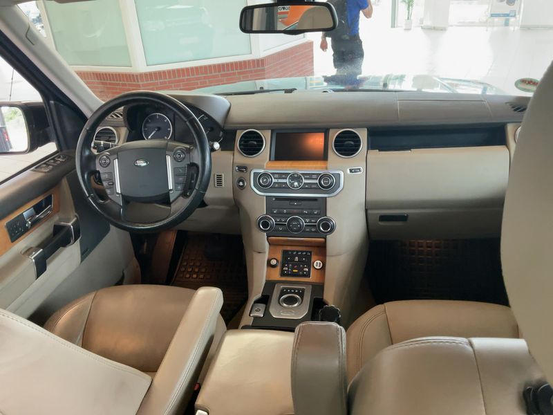Land Rover Discovery 4 3.0 TD V6 SDV6 HSE — zdjęcie 12