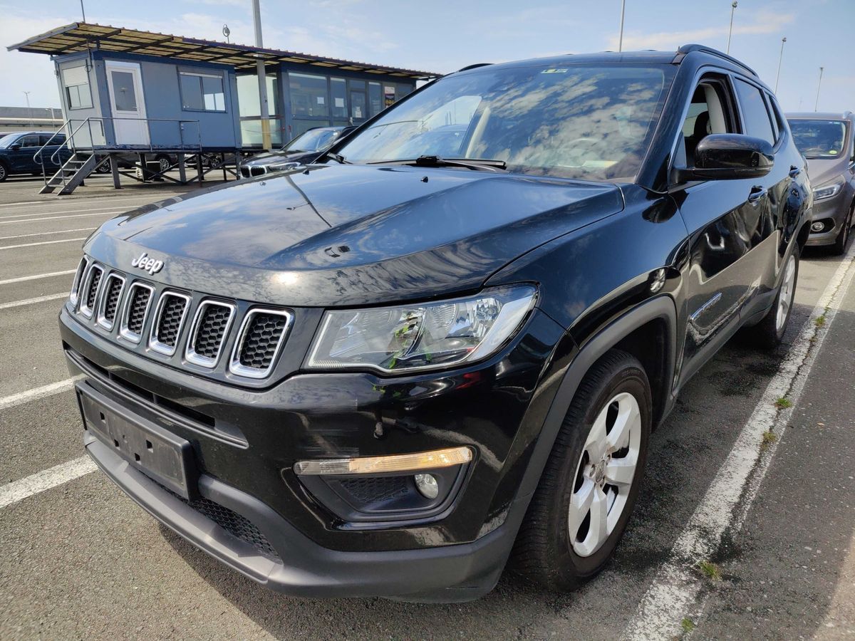 Jeep Compass 2018 — photo 1