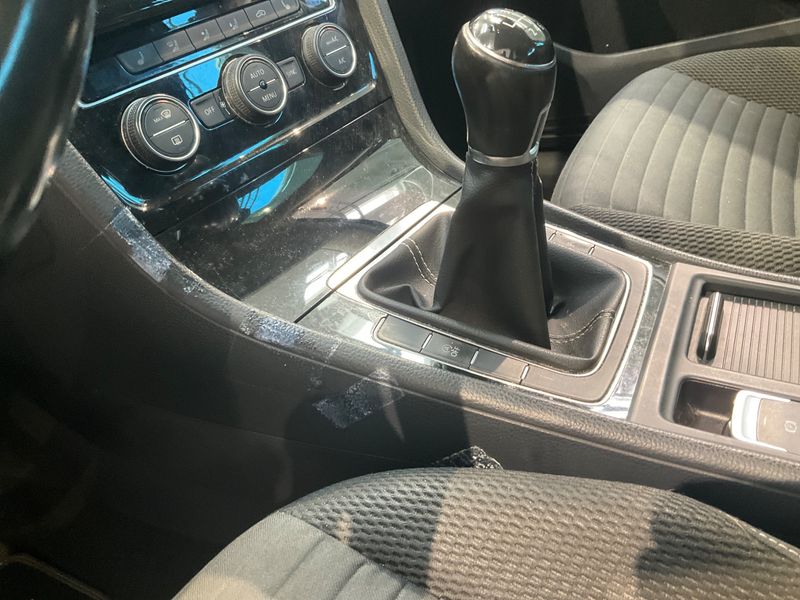 Volkswagen Golf VII 1.2 TSI Cup BlueMotion Tech 2015 – снимка 24