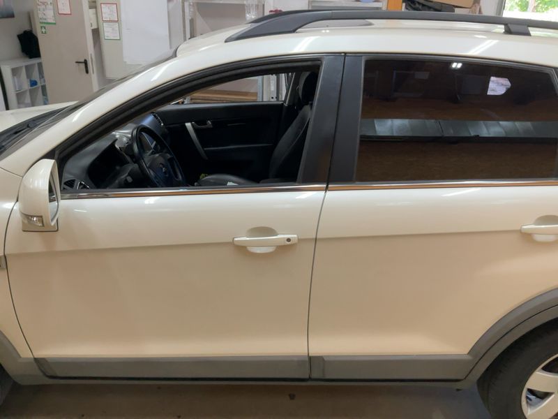 Chevrolet Captiva 2.2 Diesel D LT 2WD — zdjęcie 4