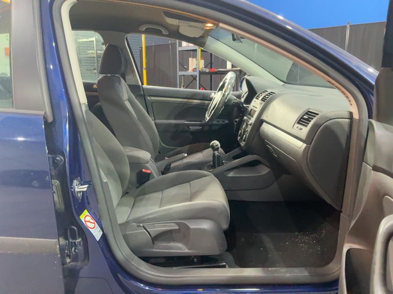 Volkswagen Golf V 1.4 TSI Comfortline — zdjęcie 11