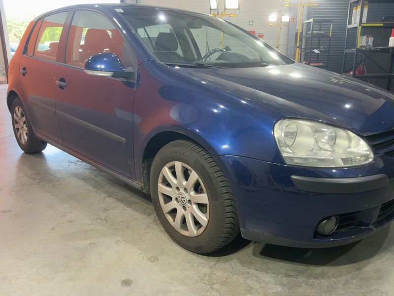Volkswagen Golf V 1.4 TSI Comfortline — zdjęcie 8