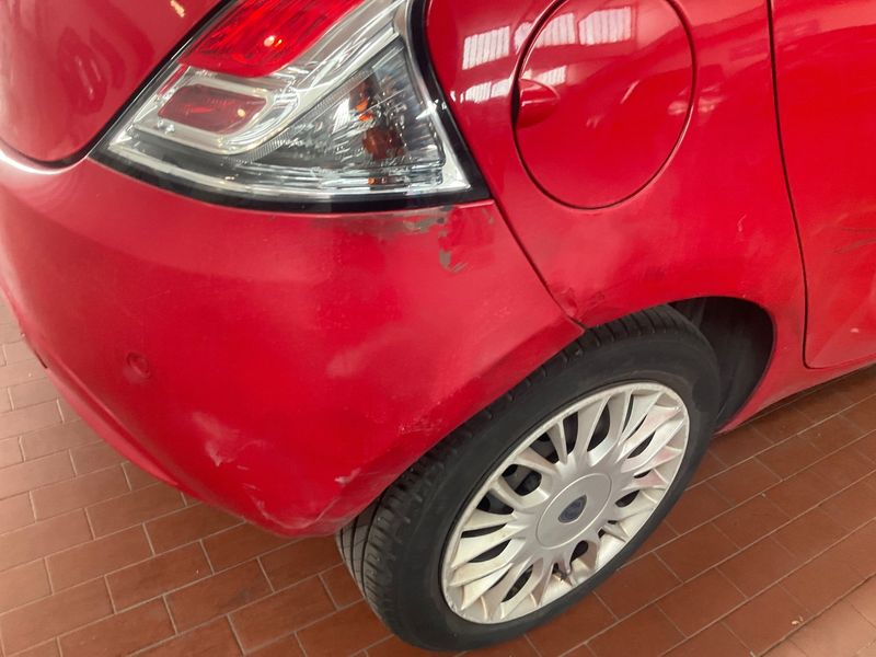Lancia Ypsilon 1.2 Gold 2018 – снимка 32